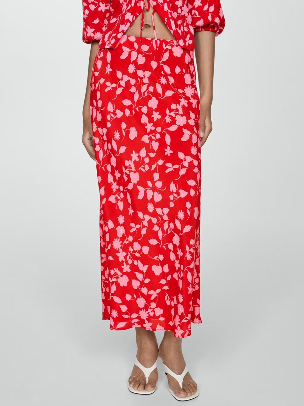 NWOT MANGO Floral Red and Pink Midi Skirt Slip Pull on Stretch Womens Large
